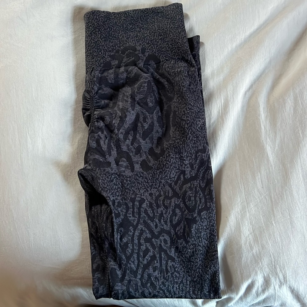 gymshark adapt leggings